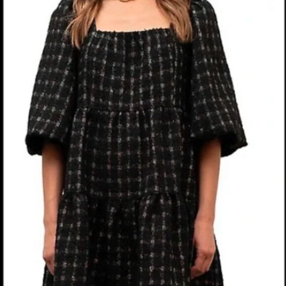 Moon River Gingham Squareneck Tiered Babydoll Dress - Picture 3 of 3